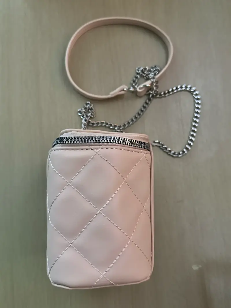 Bolso con cadena rosado claro - 3