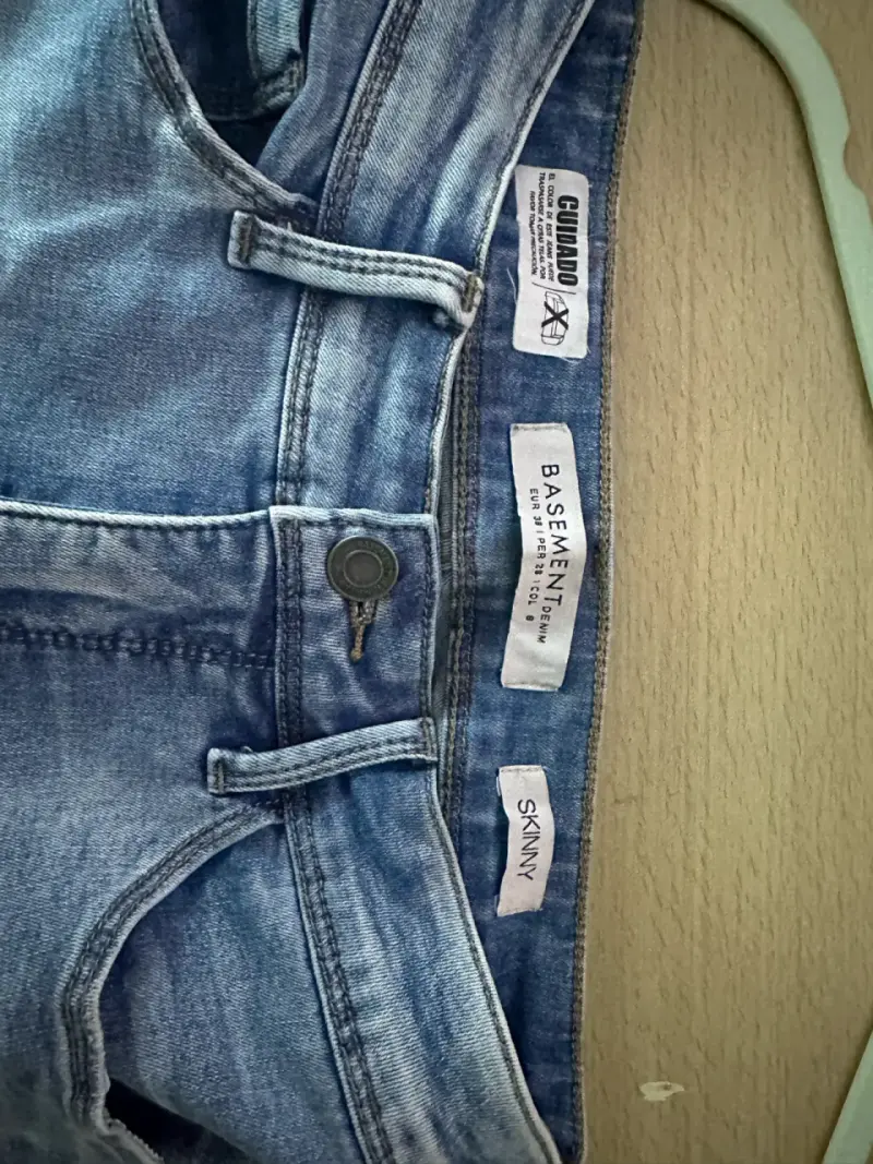 Jeans azul desgastados - 3