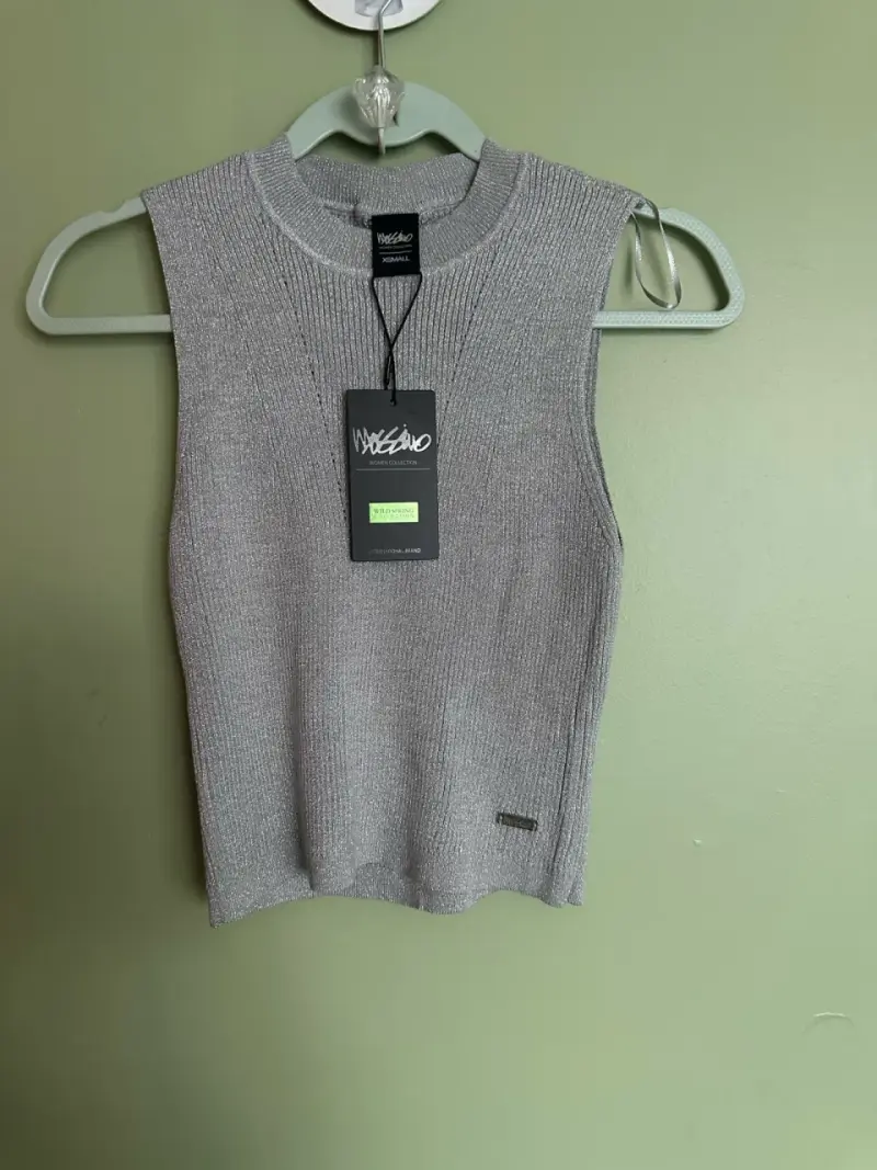 Top gris sin mangas nuevo - 1