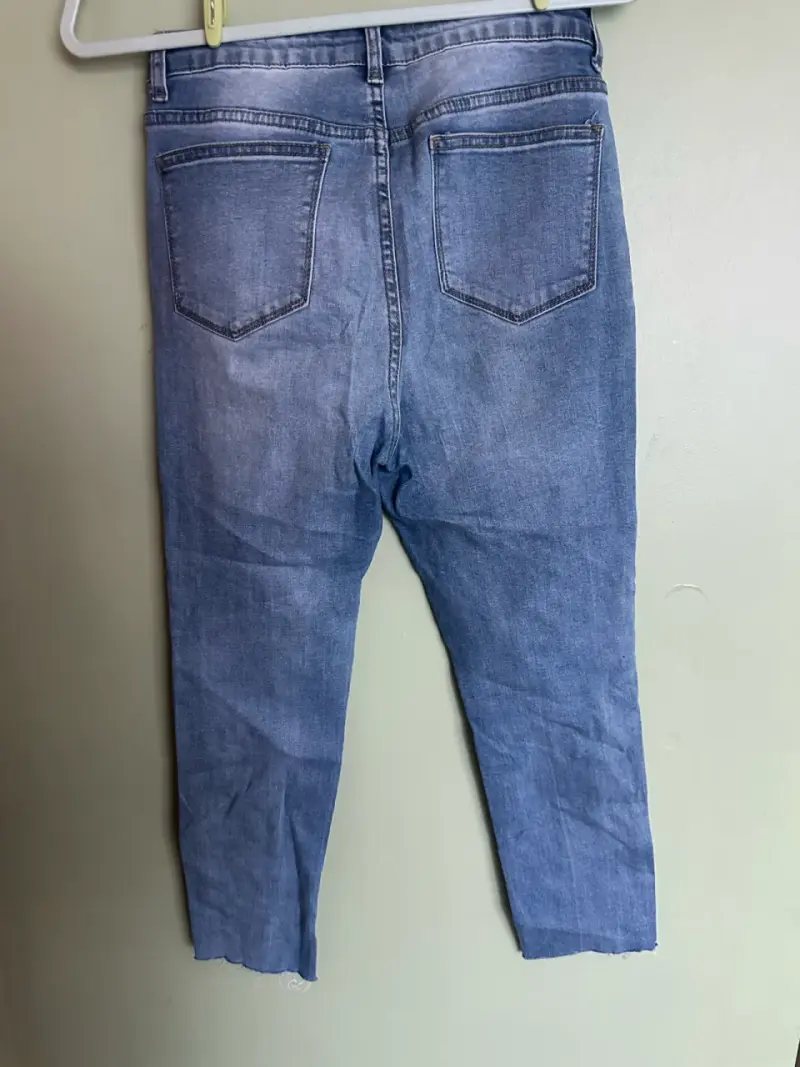 Jeans azules Basement - 2