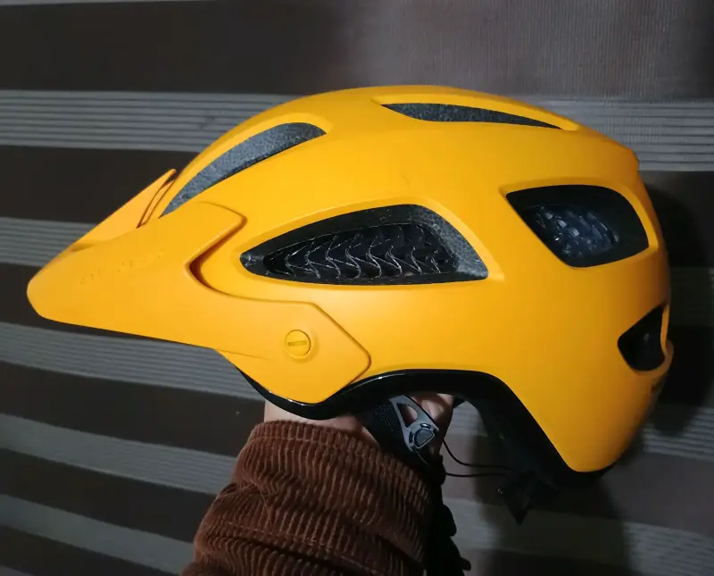 Casco amarillo Bontrager rally wavecel - 4