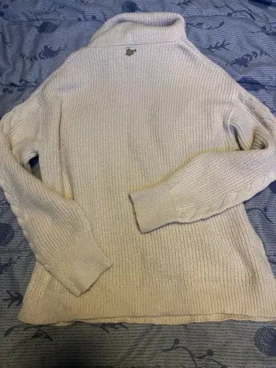 Suéter beige cuello alto - miniatura 3