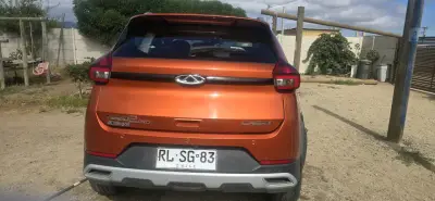 SUV naranja Tiggo - miniatura 4