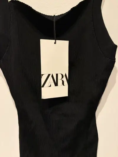 Polera Zara negra sin mangas - miniatura 2
