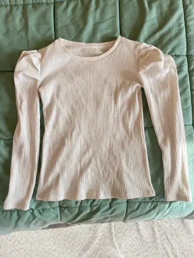 Polera manga larga crema - miniatura 1