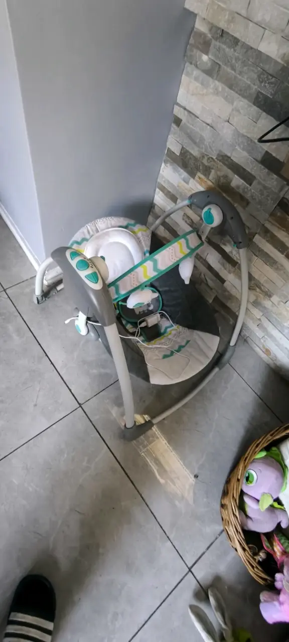 Mecedora eléctrica para bebé - 3