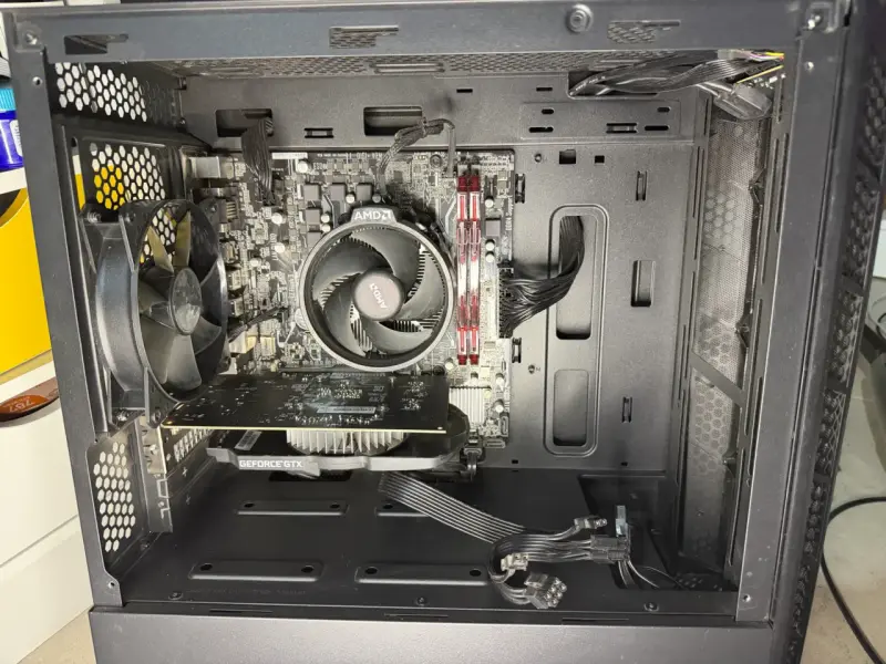 Set completo de PC PC Gamer Ryzen 5 - 6