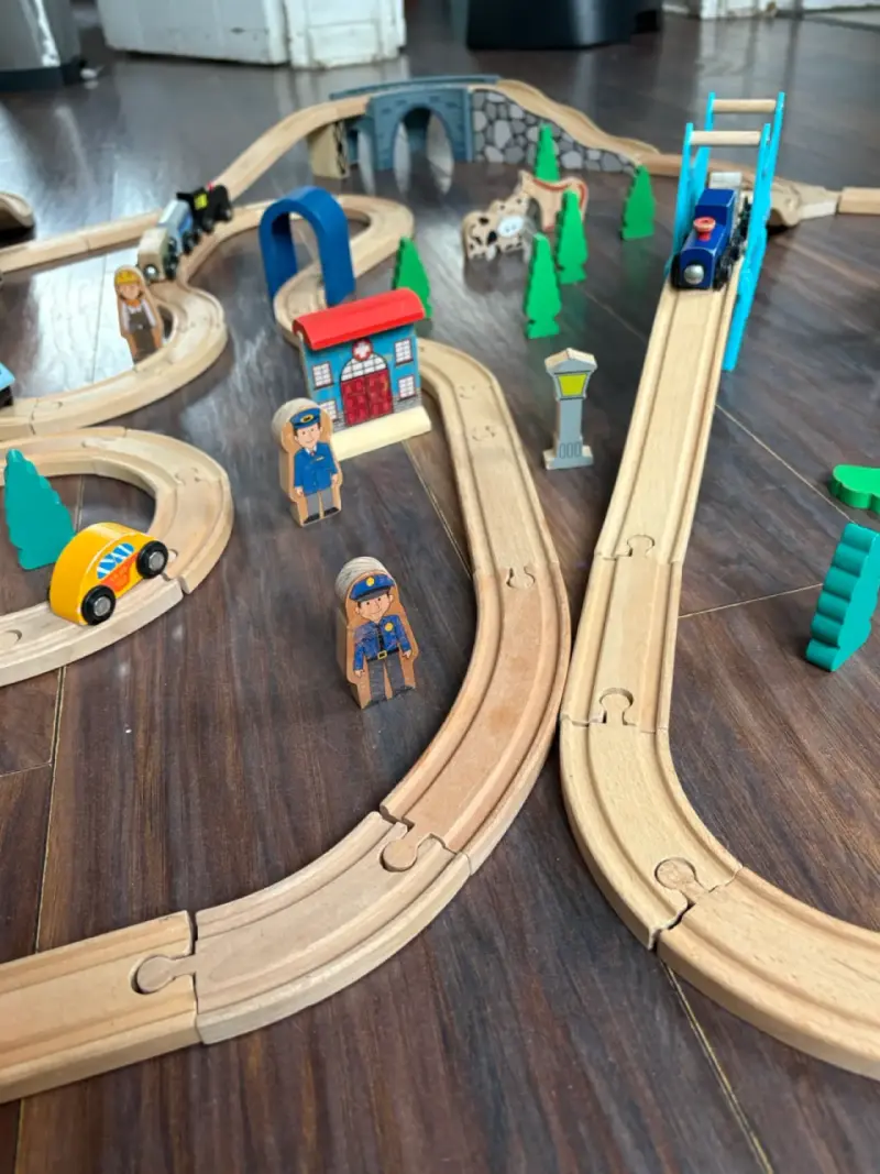 Set de tren de madera infantil - 1