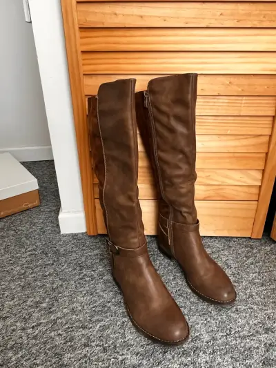 Botas altas marrón, marca  Vía Uno - miniatura 3