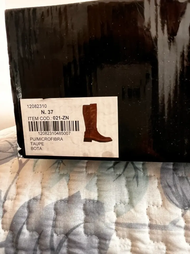 Botas altas marrón, marca  Vía Uno - 4