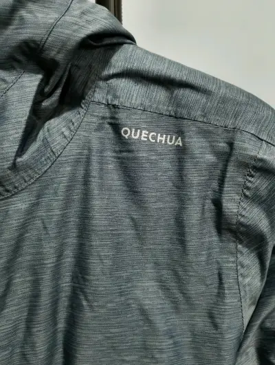 Chaqueta niño talla 12/14 impermeable Quechua gris - miniatura 3