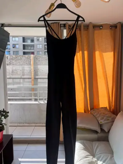 Enterito negro elegante - miniatura 1