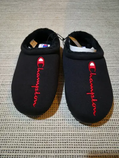 Pantuflas negras Champion - miniatura 1