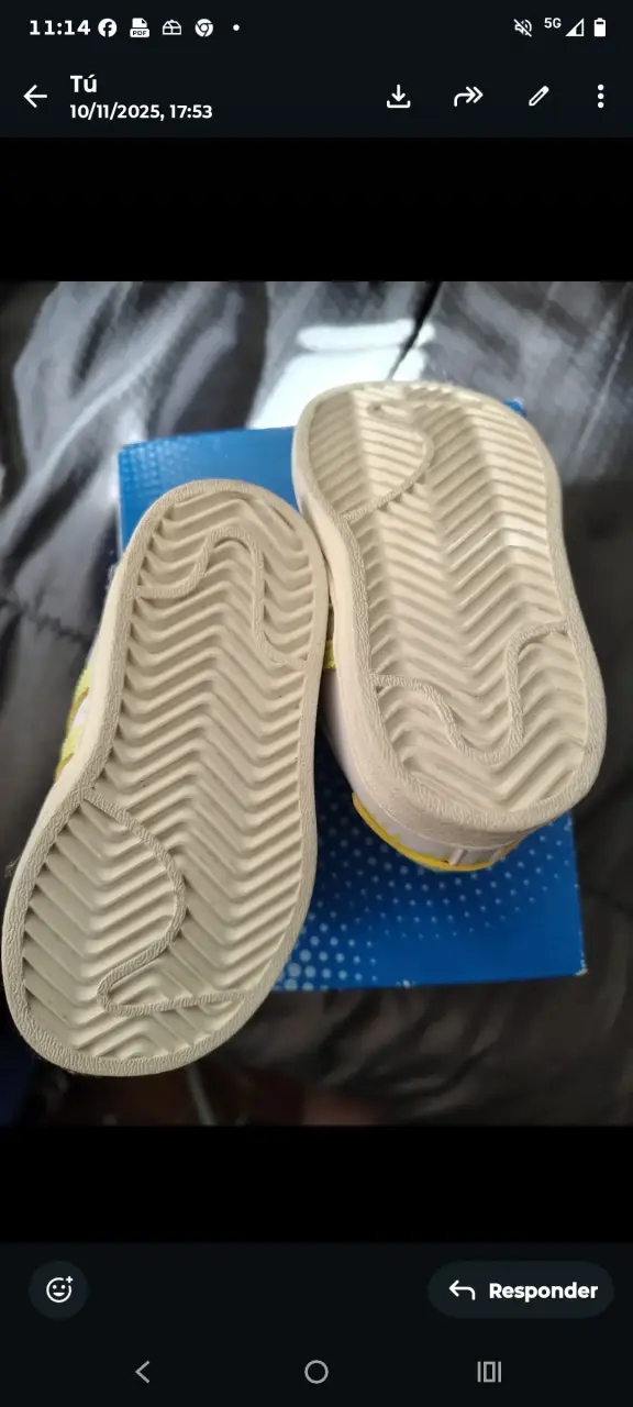 Zapatillas infantiles blancas con velcro - 5