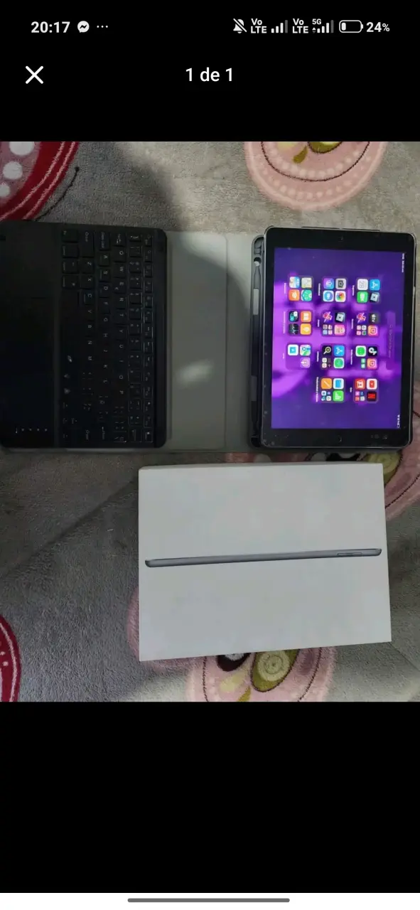 iPad con teclado y caja original