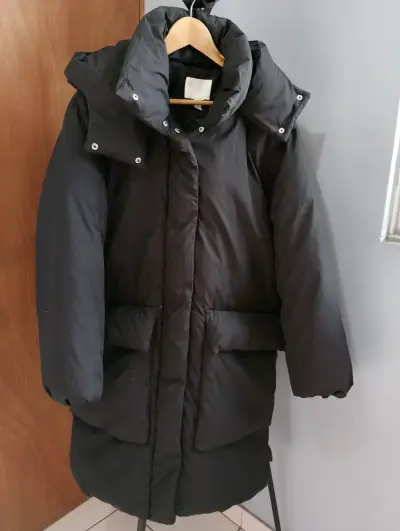 Abrigo negro largo unisex talla S - miniatura 2