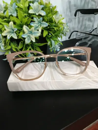 Lentes ópticos - miniatura 2
