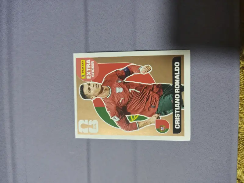 Lámina Panini Cristiano Ronaldo 2022 - 3