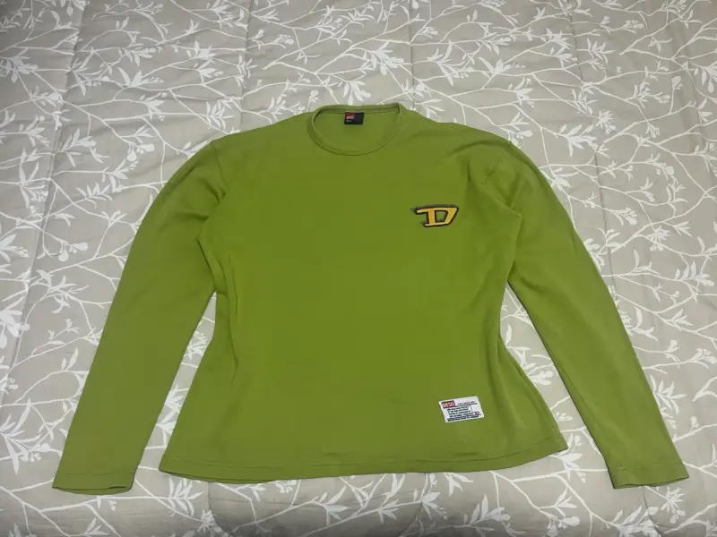 Polera diesel verde de manga larga - 1