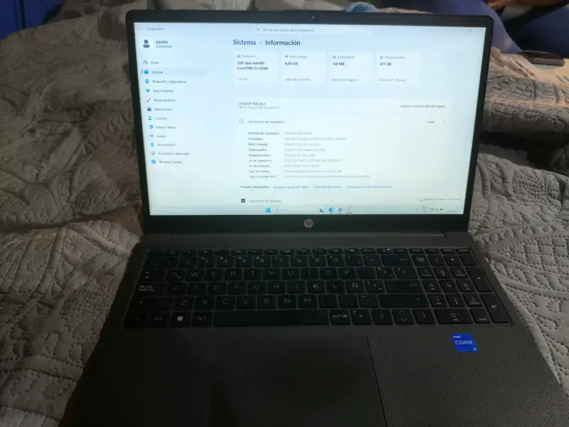 Laptop HP 13th Gen Intel i5 - 1