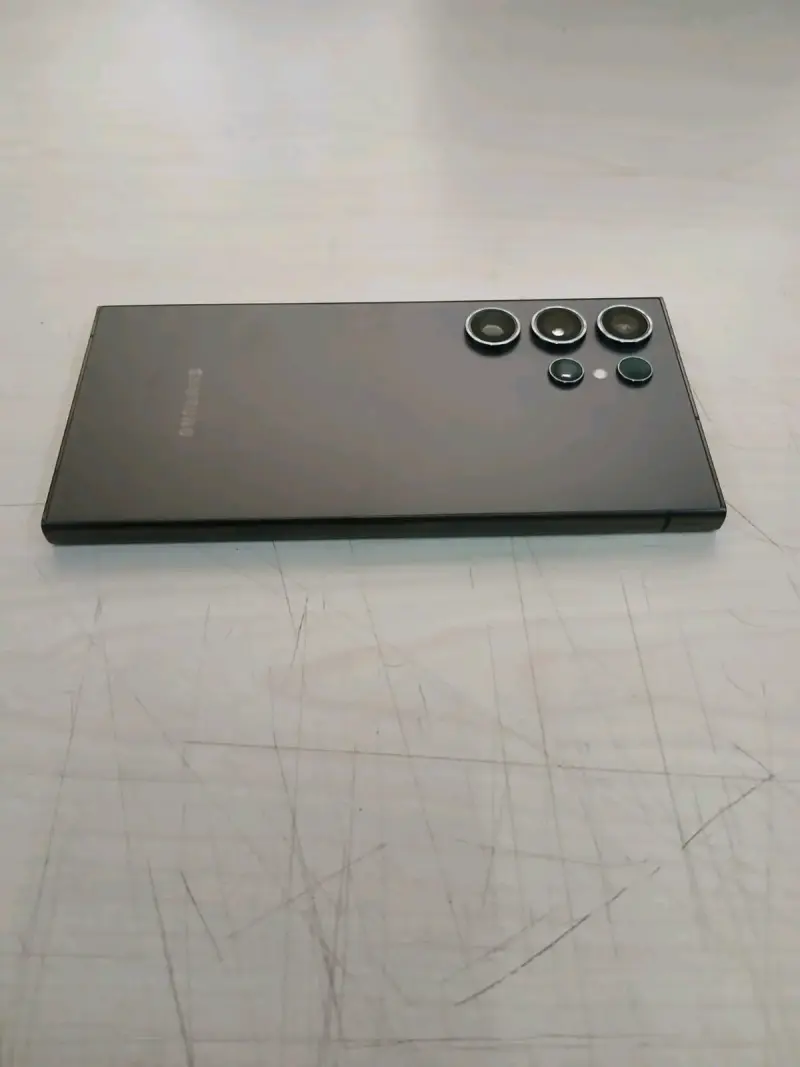 Samsung S24 ultra. - 2