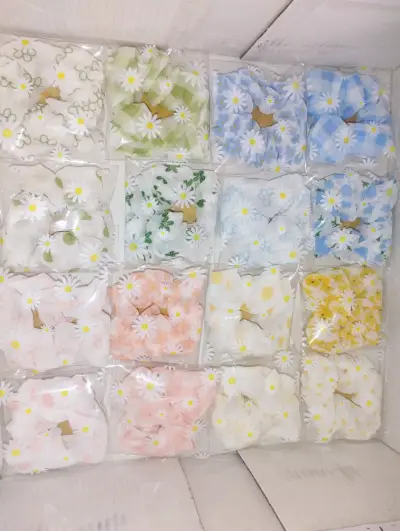 Set de scrunchies estampados - miniatura 1