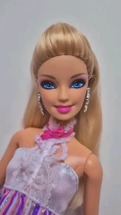 Muñecas Barbie fashionistas - miniatura 3