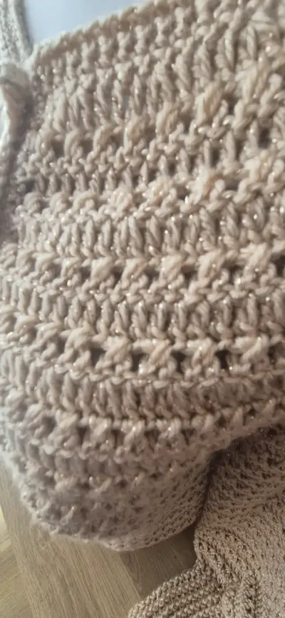 Chaleco de crochet beige - miniatura 3