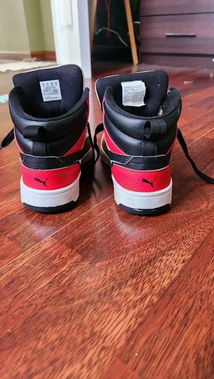 Zapatillas Puma rojas y blancas talla 37 - 2