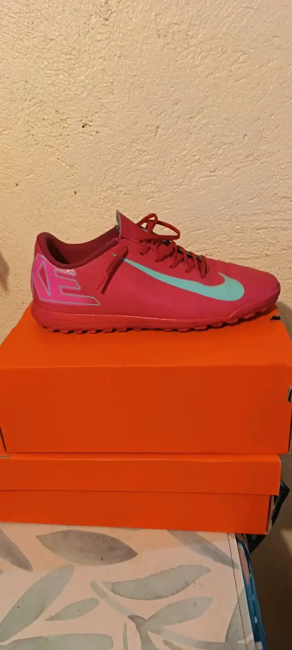 Zapatillas deportivas - 1