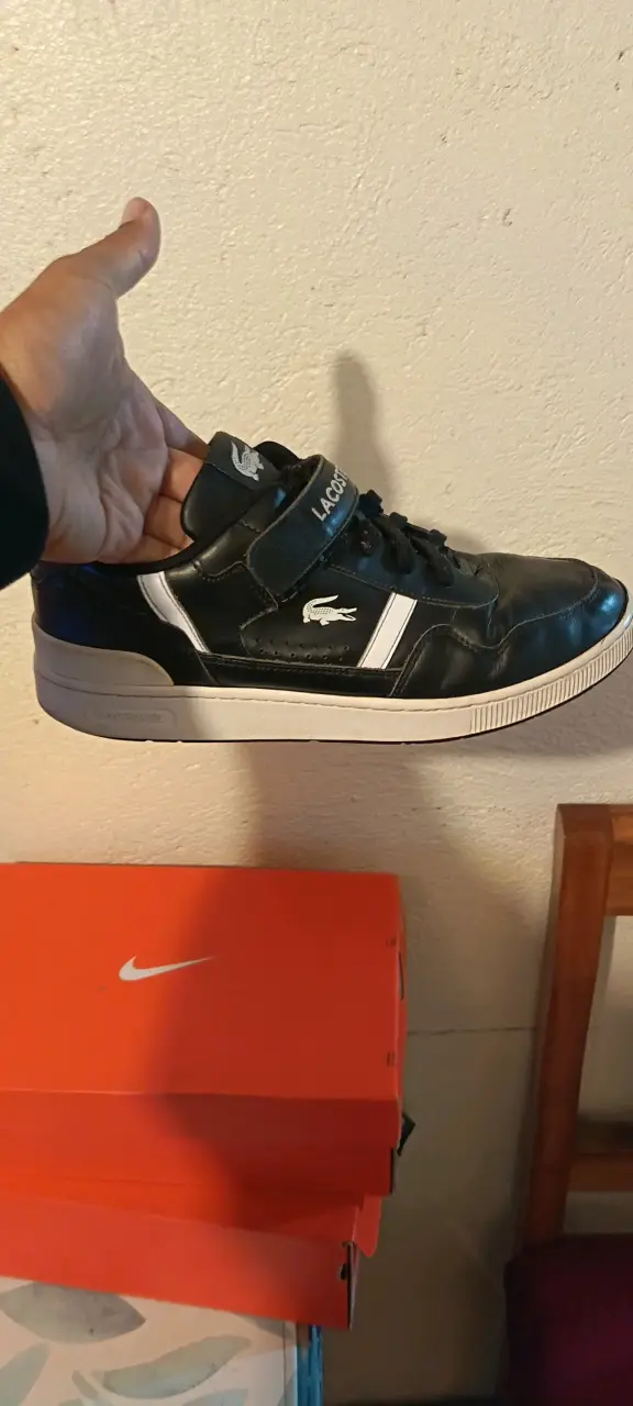 Zapatillas negras Lacoste - 1