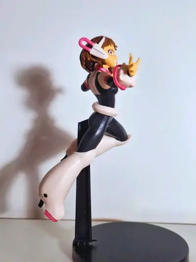Figura Ochako Uraraka - miniatura 3