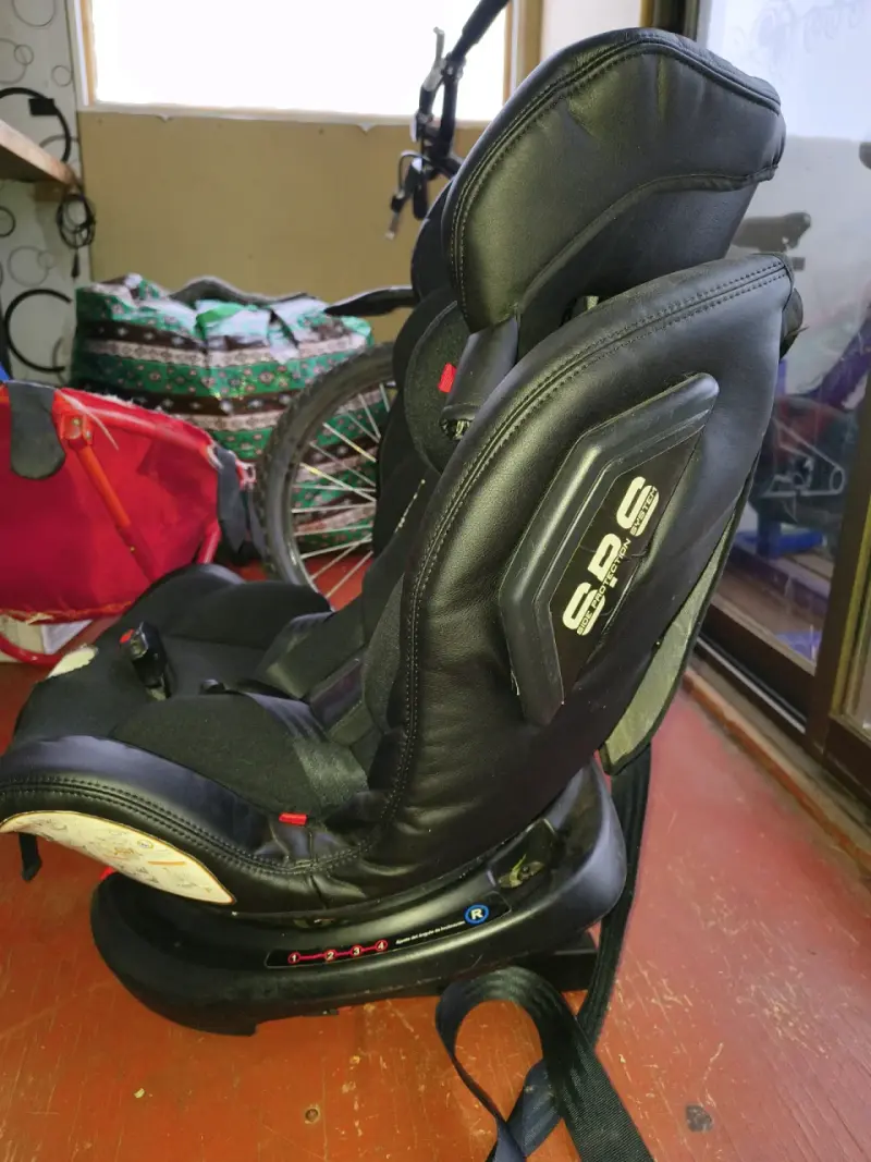 Silla de auto Infanti negra - 3