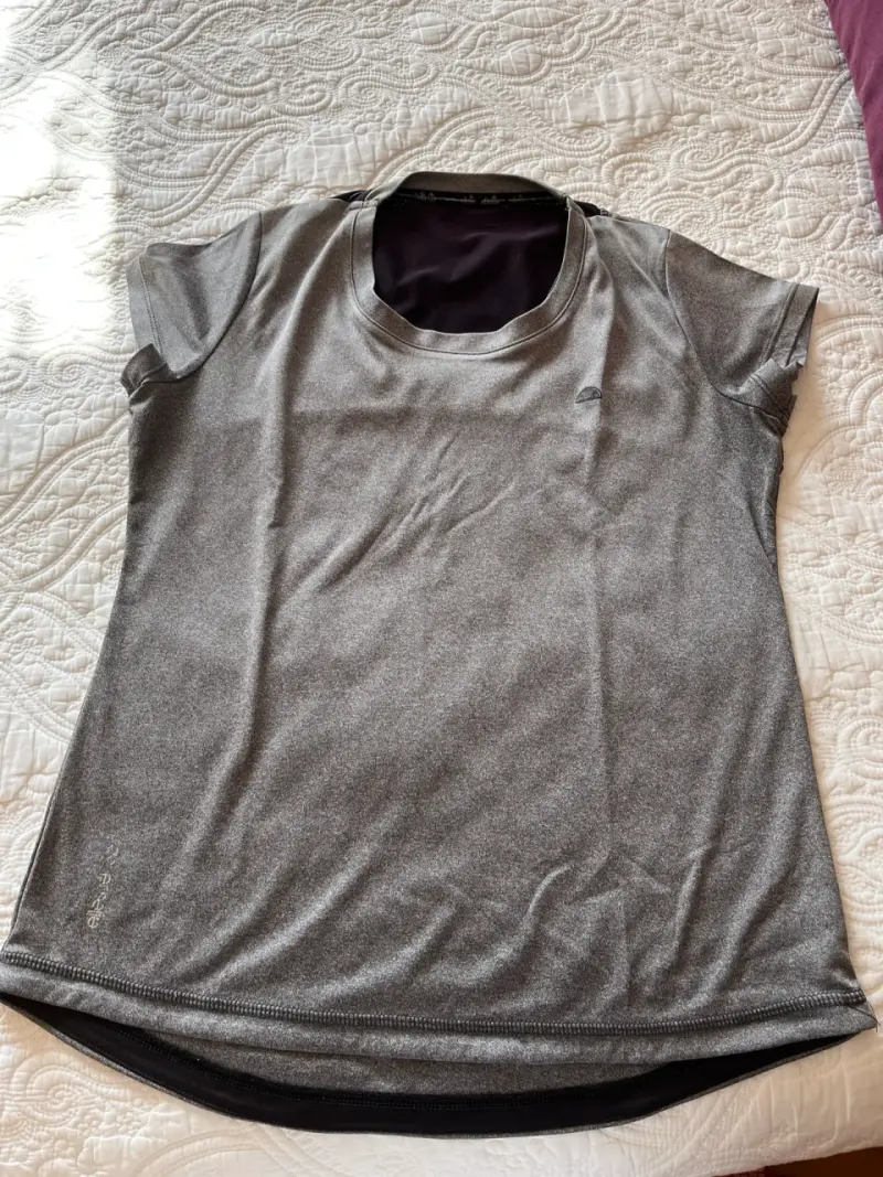 Polera deportiva gris mujer - 1