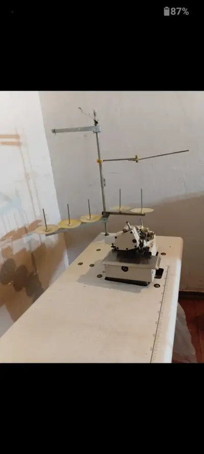 Máquina de coser industrial - miniatura 6