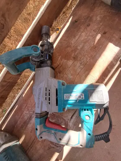 Taladro eléctrico industrial usado - miniatura 2