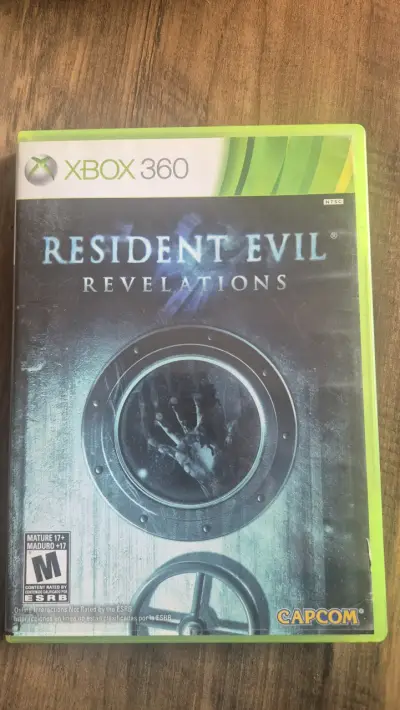 Resident Evil Revelations - Xbox 360 - miniatura 1