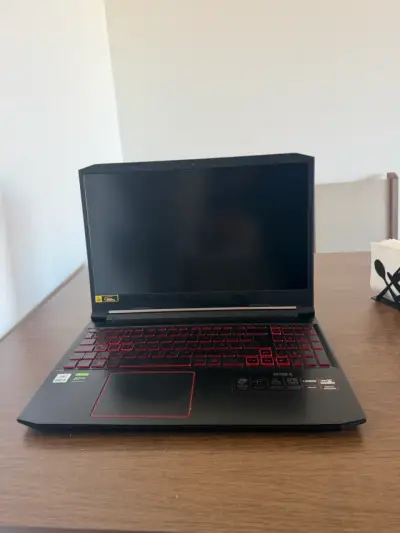 Laptop gaming Acer Nitro 5 - miniatura 2