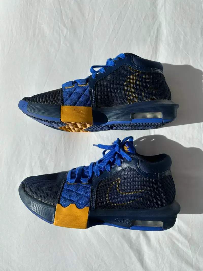 Zapatillas de básquetbol LeBron James US8 - 2