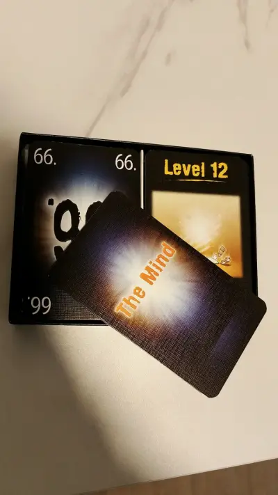 Juego de cartas The Mind - miniatura 3