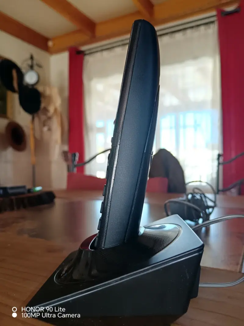 Telefonos gemelos inalambrico Panasonic PNLC1023 - 12