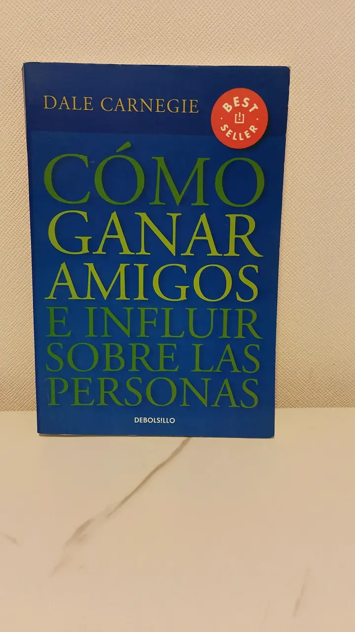 Libro Cómo ganar amigos - 1