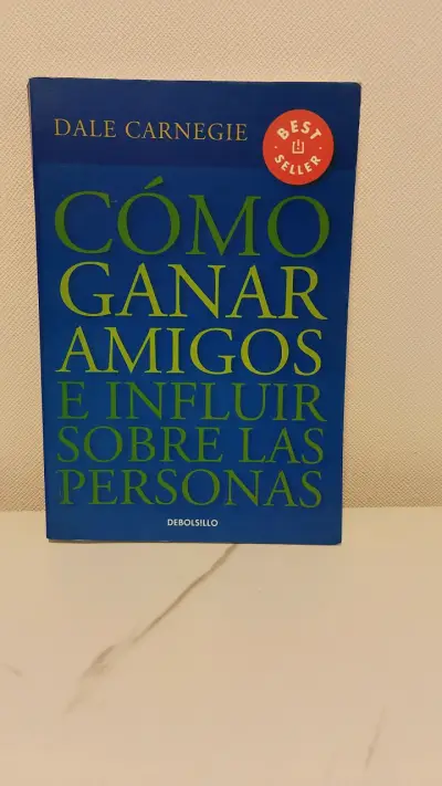 Libro Cómo ganar amigos - miniatura 1