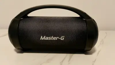 Parlante Bluetooth Master-G negro - miniatura 1