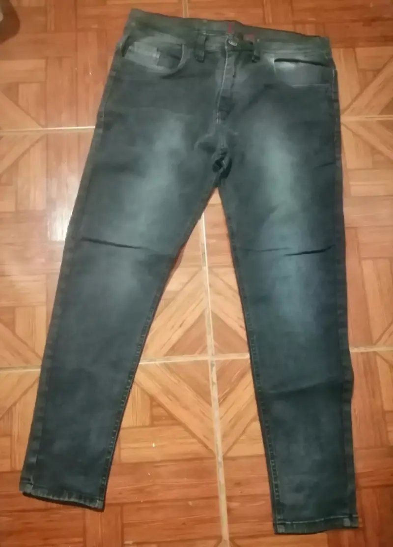 Jeans negros ajustados