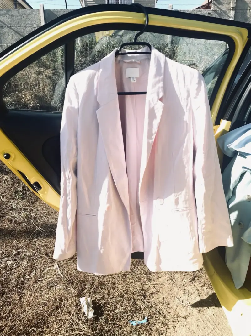 Blazer blanco elegante - 4