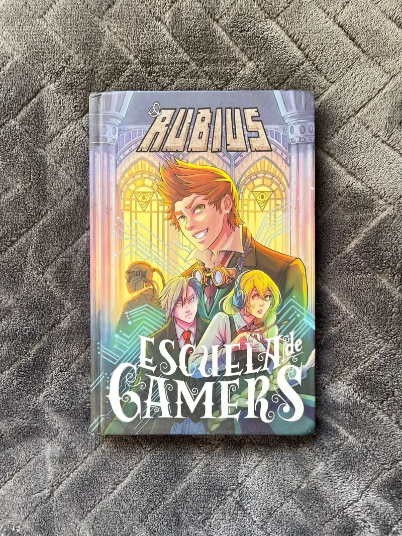 Libro Escuela de Gamers Rubius