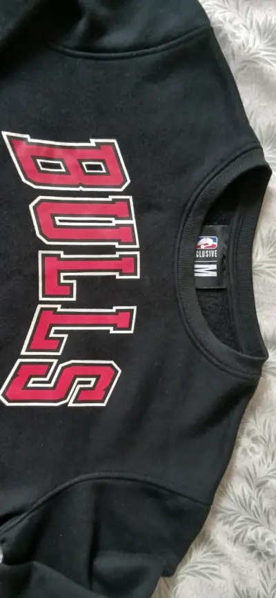 Polerón negro Bulls NBA - miniatura 2
