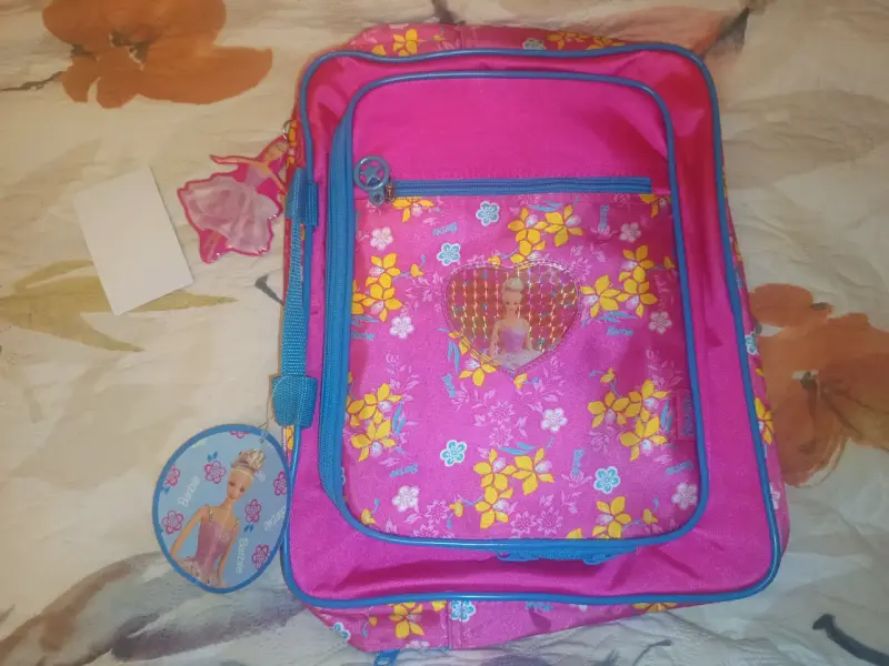 mochilas Barbie 90 vintage 1 Nueva y 1 usada - 2