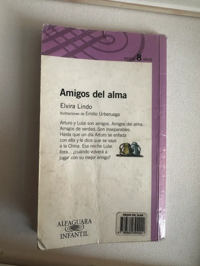 Libro 'Amigos del alma' - Elvira Lindo - 2